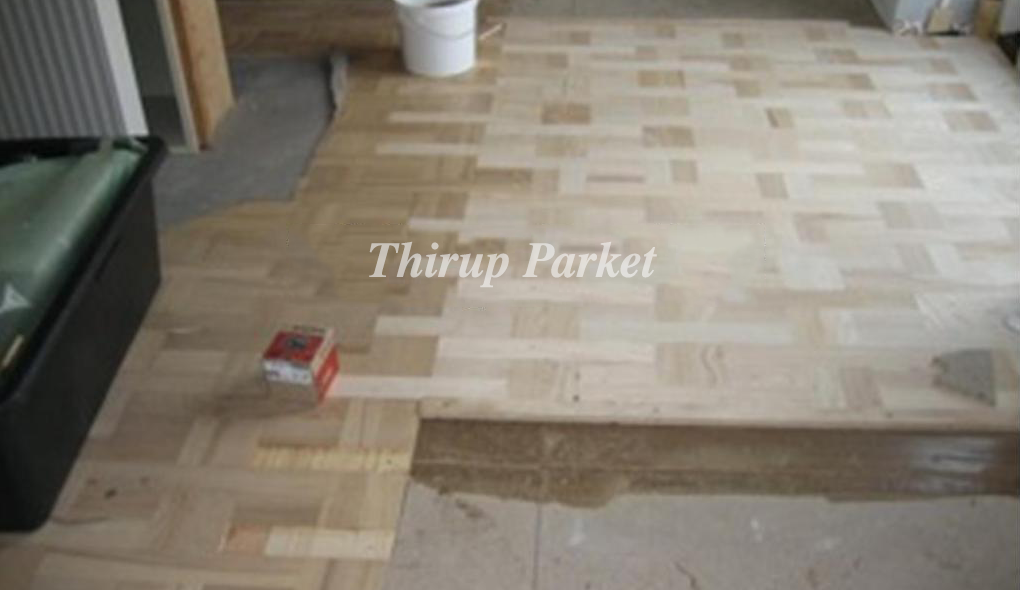 Renoveringsparket leveres af Thirup Parket ApS