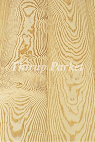Pitch Pine massiv plank leveres af Thirup Parket ApS i Nordjylland