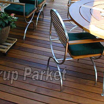 Cumaru Terrasseplank fra Thirup Parket ApS