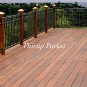 Ipé massiv terrasseplanker fra Thirup Parket ApS